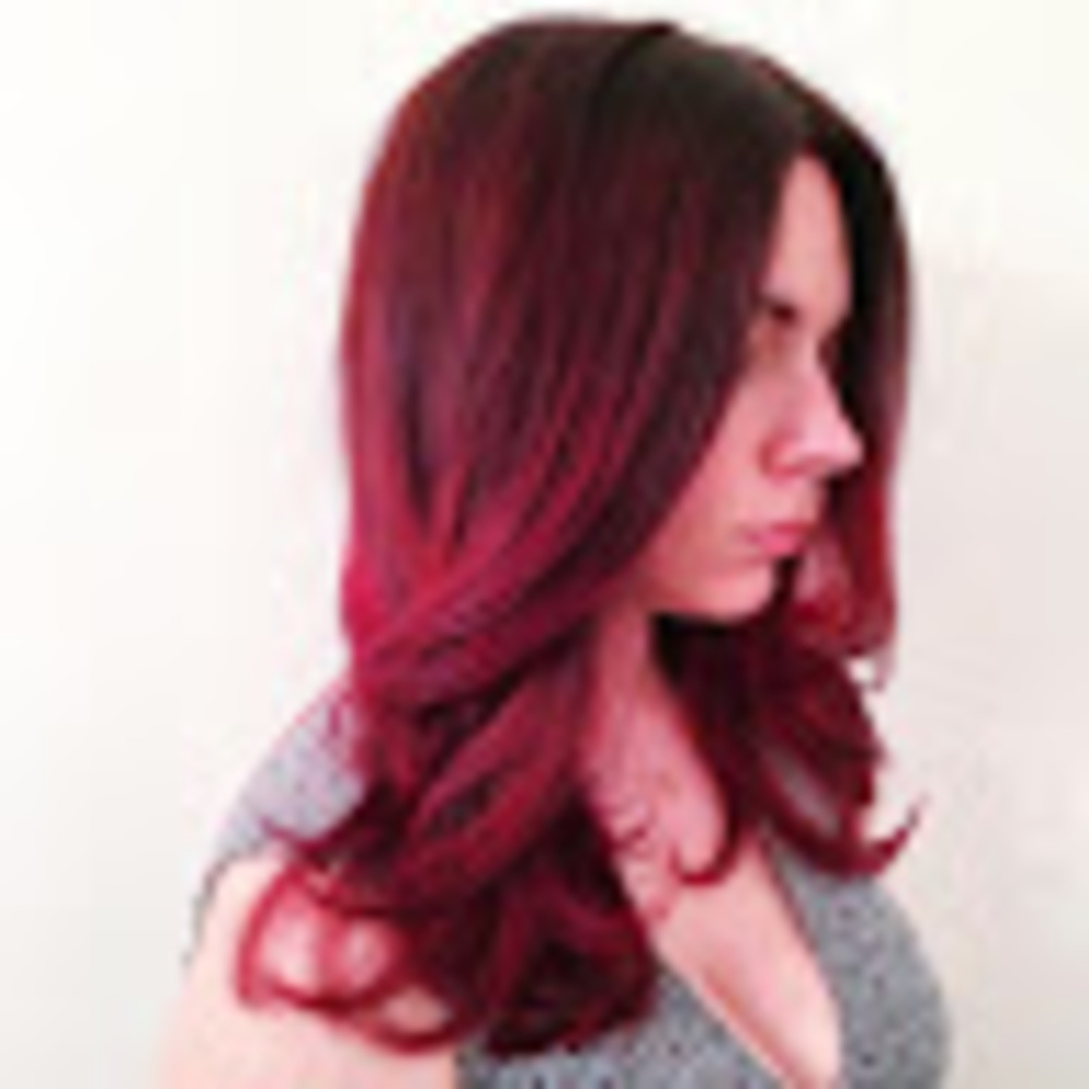 Meet your Posher, Caitlyn